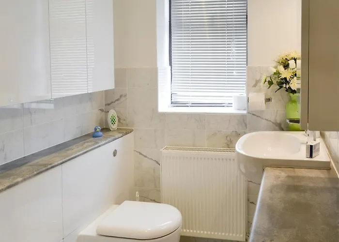 Denton House Holiday home *